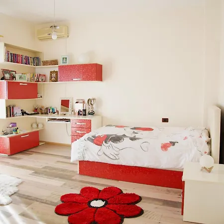Homestay By Romi *